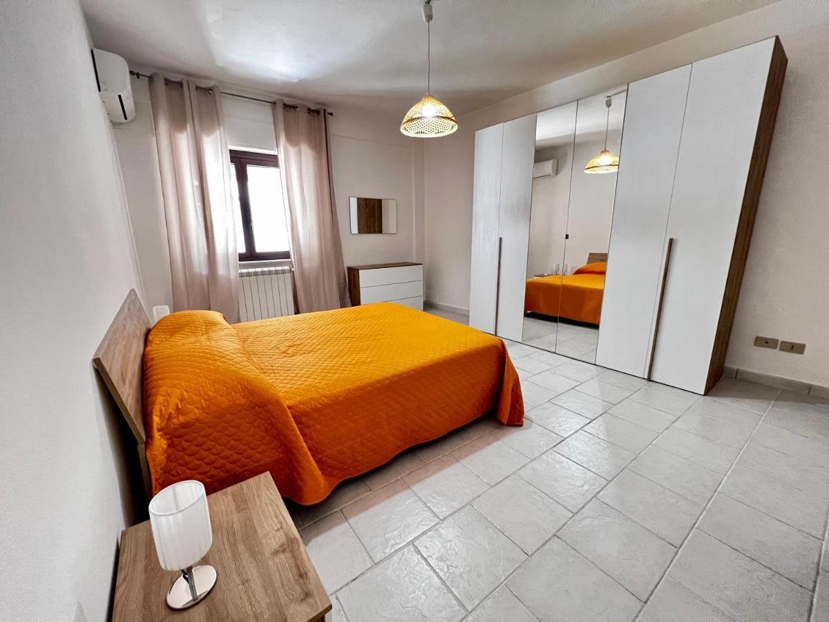 Casa Vacanze Febo Apartment ปาแลร์โม ภายนอก รูปภาพ